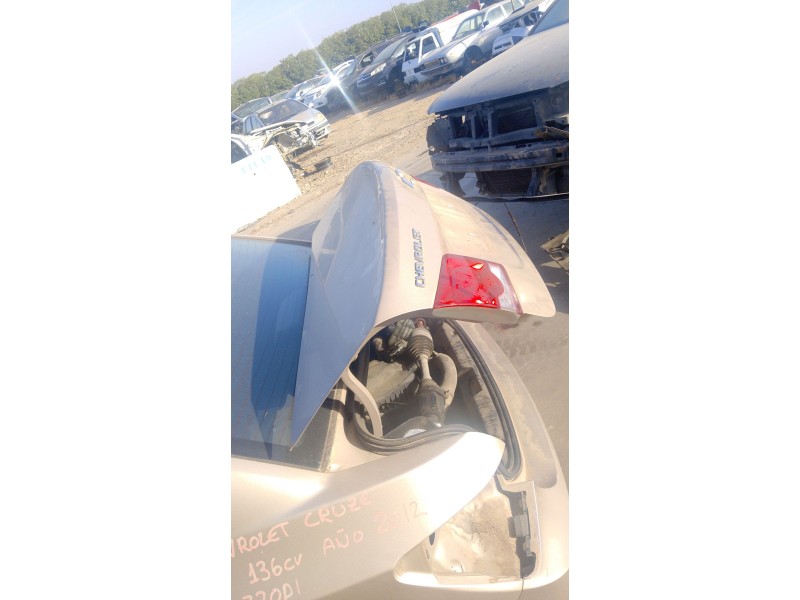 Recambio de porton trasero para chevrolet cruze (j300) 2.0 cdi referencia OEM IAM   