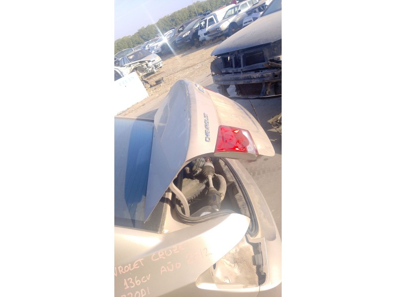 Recambio de porton trasero para chevrolet cruze (j300) 2.0 cdi referencia OEM IAM   