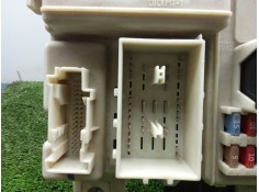 Recambio de caja reles / fusibles para volvo v50 (545) 1.6 d referencia OEM IAM 8690722 - 00270278 - 519096309   2