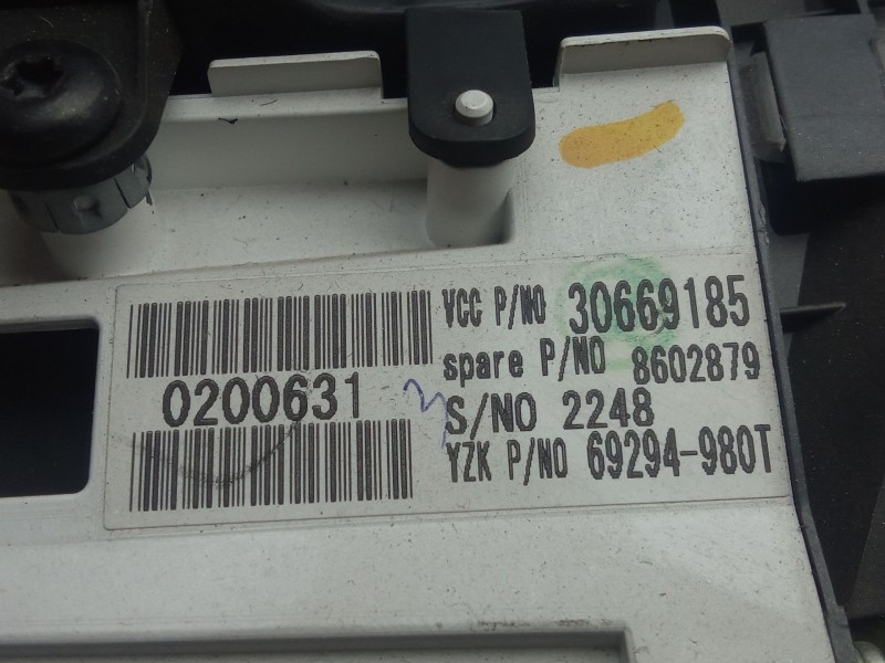 Recambio de cuadro instrumentos para volvo v50 (545) 1.6 d referencia OEM IAM 30710071 - 30669185  