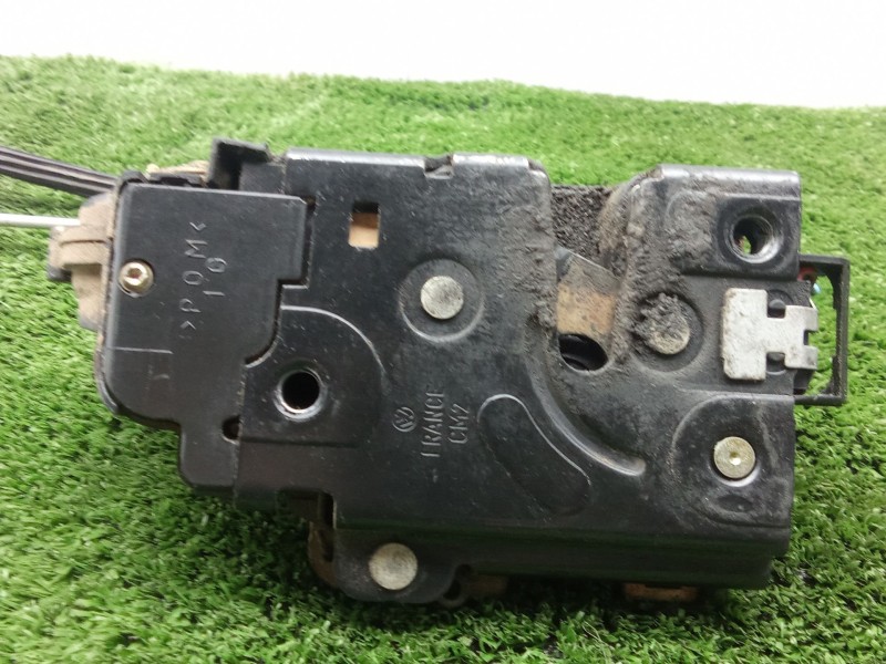Recambio de cerradura puerta delantera izquierda para volkswagen golf iv (1j1) 1.6 referencia OEM IAM 3B1837015A 8.PINES 