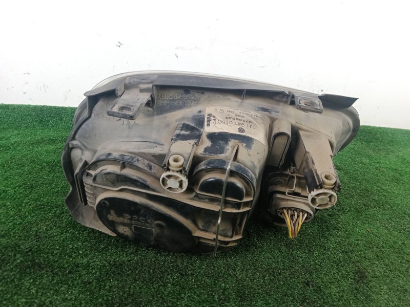 Recambio de faro izquierdo para volkswagen golf iv (1j1) 1.6 referencia OEM IAM 1J1941015C - 67736930 CON.ANTINIEBLA VALEO