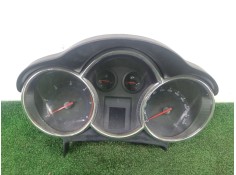 Recambio de cuadro instrumentos para chevrolet cruze (j300) 2.0 cdi referencia OEM IAM 95472852  GM