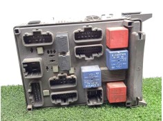 Recambio de caja reles / fusibles para renault laguna ii (bg0) 1.9 dci diesel cat referencia OEM IAM 8200148809-518095401-820000