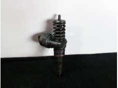 Recambio de inyector para volkswagen passat berlina (3b3) 1.9 tdi referencia OEM IAM 038130073J-0414720015  