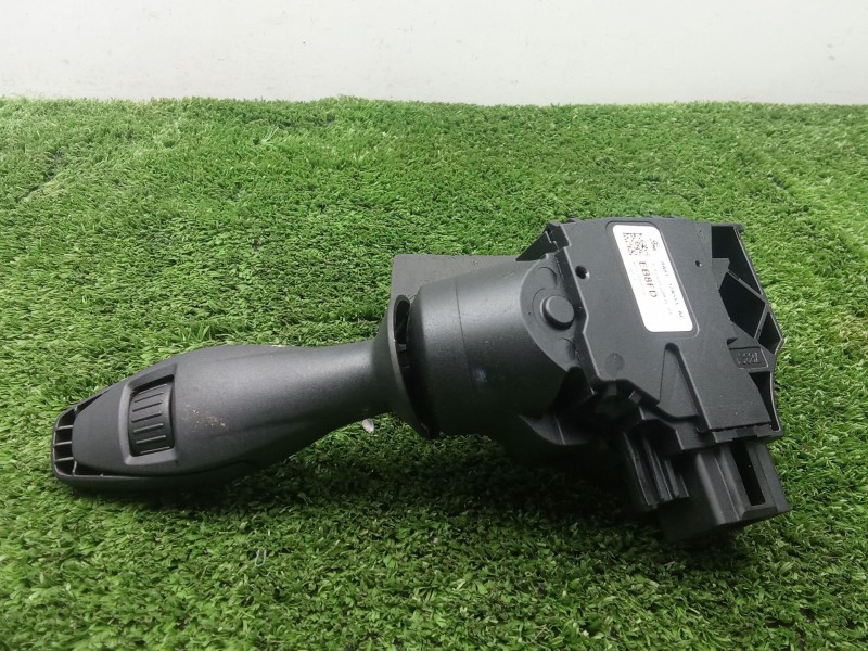 Recambio de mando limpia para ford fiesta vi (cb1, ccn) 1.25 referencia OEM IAM 8A6T17A553AC  