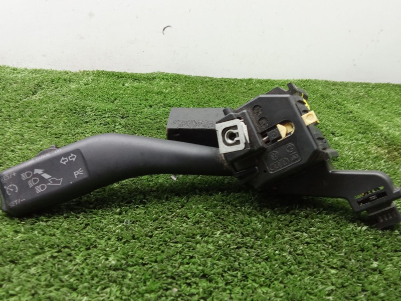 Recambio de mando intermitentes para seat altea (5p1) 1.9 tdi referencia OEM IAM 1K0953513G  