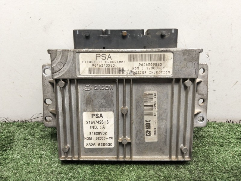 Recambio de centralita motor uce para citroën xsara (n1) 1.4 i referencia OEM IAM 9646509880  SAGEM