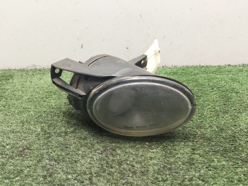Recambio de faro antiniebla derecho para volkswagen passat b6 (3c2) 2.0 tdi referencia OEM IAM 27120600 H11 