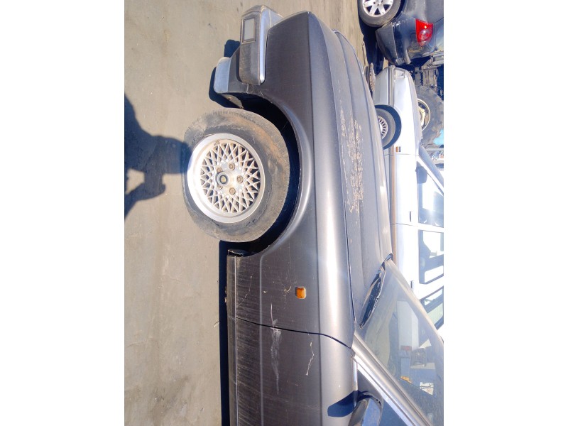 Recambio de aleta delantera izquierda para jaguar xj6/12 3.6 referencia OEM IAM   