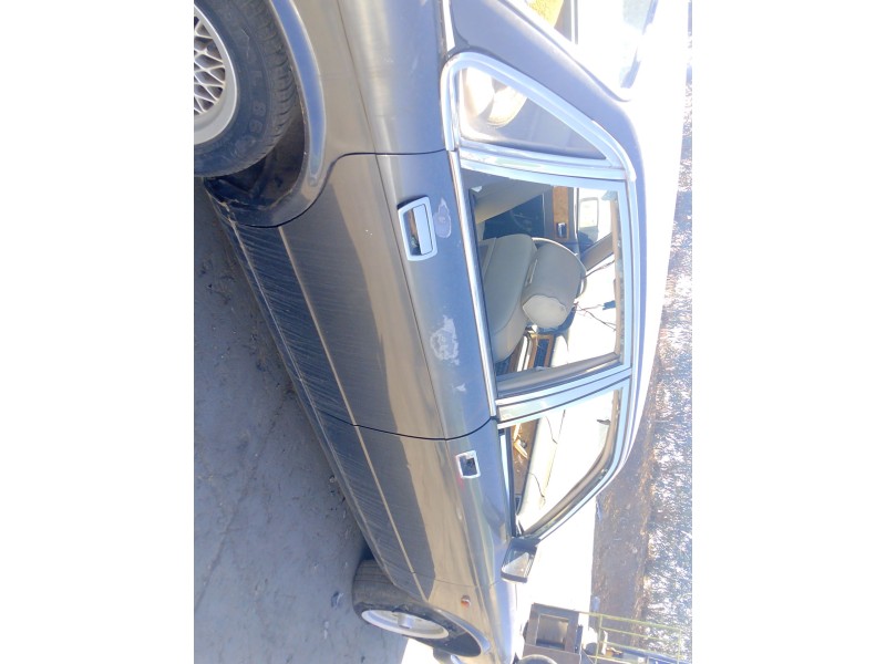 Recambio de puerta trasera derecha para jaguar xj6/12 3.6 referencia OEM IAM   