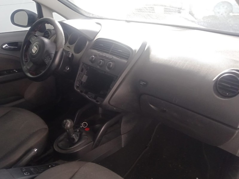 seat altea (5p1) del año 2004