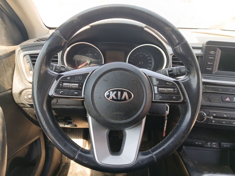 Recambio de volante para kia ceed (cd) 1.6 crdi 115 referencia OEM IAM   