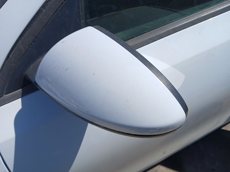 Recambio de retrovisor izquierdo para kia ceed (cd) 1.6 crdi 115 referencia OEM IAM   