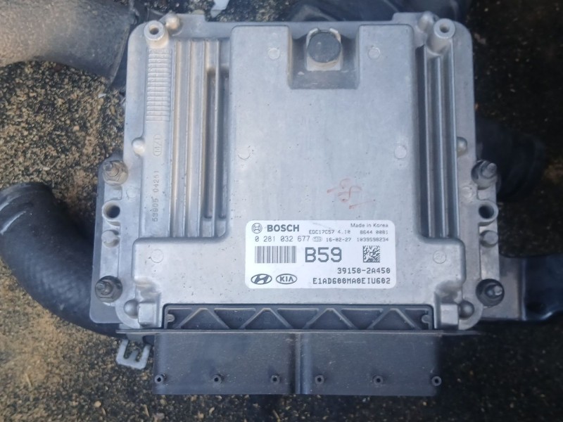 Recambio de centralita motor uce para hyundai elantra vi sedán (ad, ada) 1.6 d referencia OEM IAM   