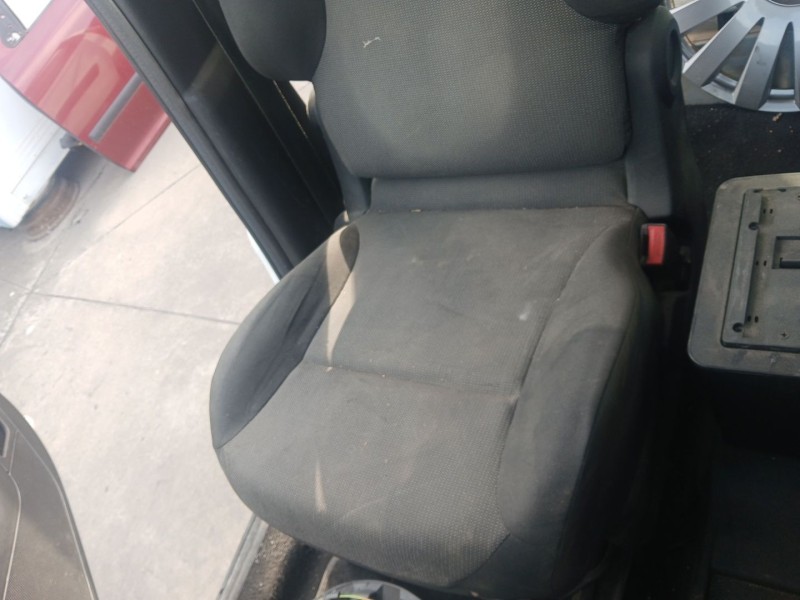 Recambio de asiento delantero derecho para peugeot partner tepee 1.6 hdi / bluehdi 75 referencia OEM IAM   