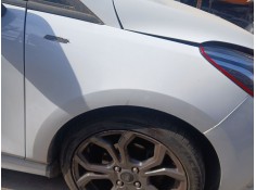 Recambio de aleta delantera derecha para ford fiesta vii (hj, hf) 1.0 ecoboost referencia OEM IAM    2