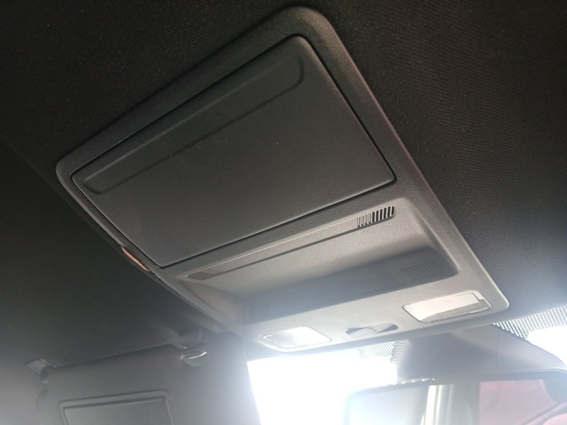 Recambio de luz interior para ford fiesta vii (hj, hf) 1.0 ecoboost referencia OEM IAM   