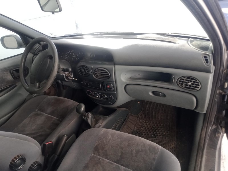 renault megane i classic (la0/1_) del año 1998