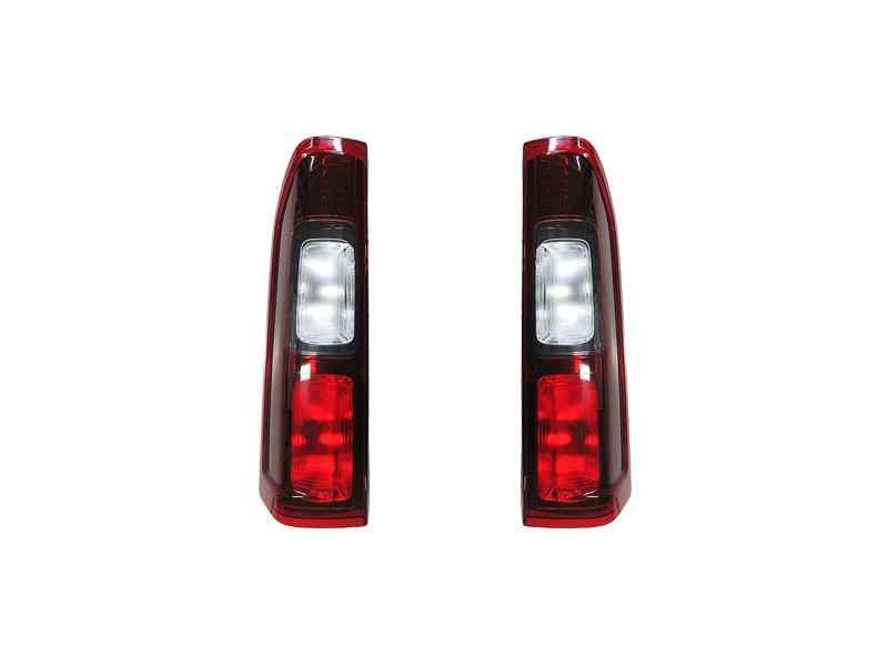 Recambio de piloto trasero izquierdo para renault trafic furgón referencia OEM IAM 16806301  