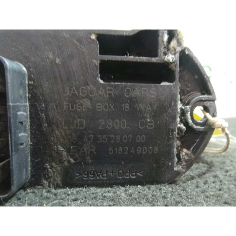 Recambio de caja reles / fusibles para jaguar xk8/xkr coupe 4.0 v8 32v cat referencia OEM IAM LJD2800CB-164735280700-518249008  