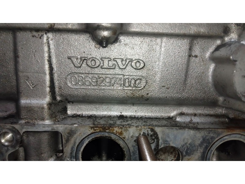 Recambio de culata para volvo xc70 ii (136) 2.4 d / d4 awd referencia OEM IAM 08692974002  