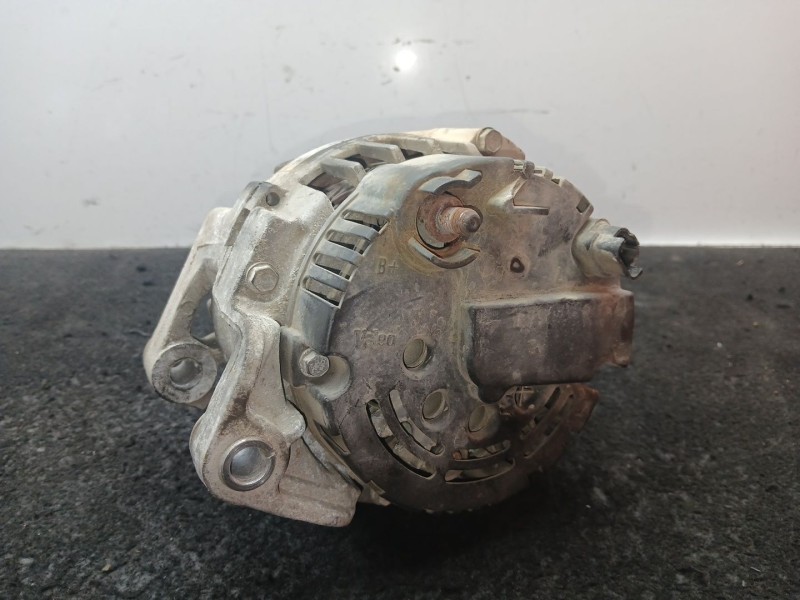 Recambio de alternador para renault kangoo (kc0/1_) 1.9 dci 4x4 referencia OEM IAM 7711135504  