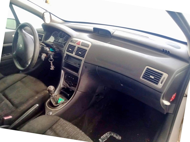 peugeot 307 (3a/c) del año 2001