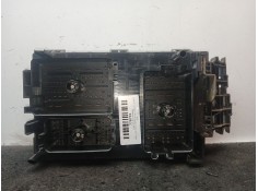 Recambio de caja reles / fusibles para opel astra j sports tourer (p10) 1.3 cdti (35) referencia OEM IAM 13318782 - 1110032AB   2