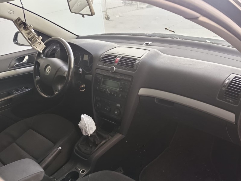 skoda octavia ii (1z3) del año 2006