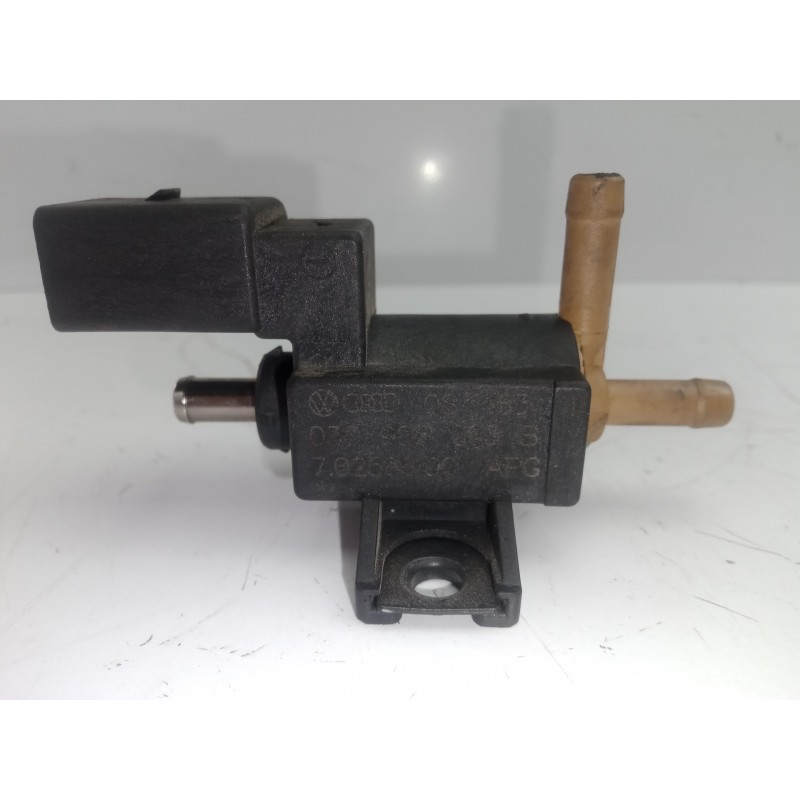 Recambio de valvula aire adicional para volkswagen eos (1f7) 1.4 16v tsi referencia OEM IAM 03C906283B-70258800 PIERBURG 2.PINES