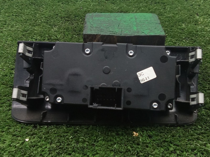 Recambio de mando luces para bmw x6 (e71, e72) xdrive 35 d referencia OEM IAM 33610201 - 9134726 12.PINES 