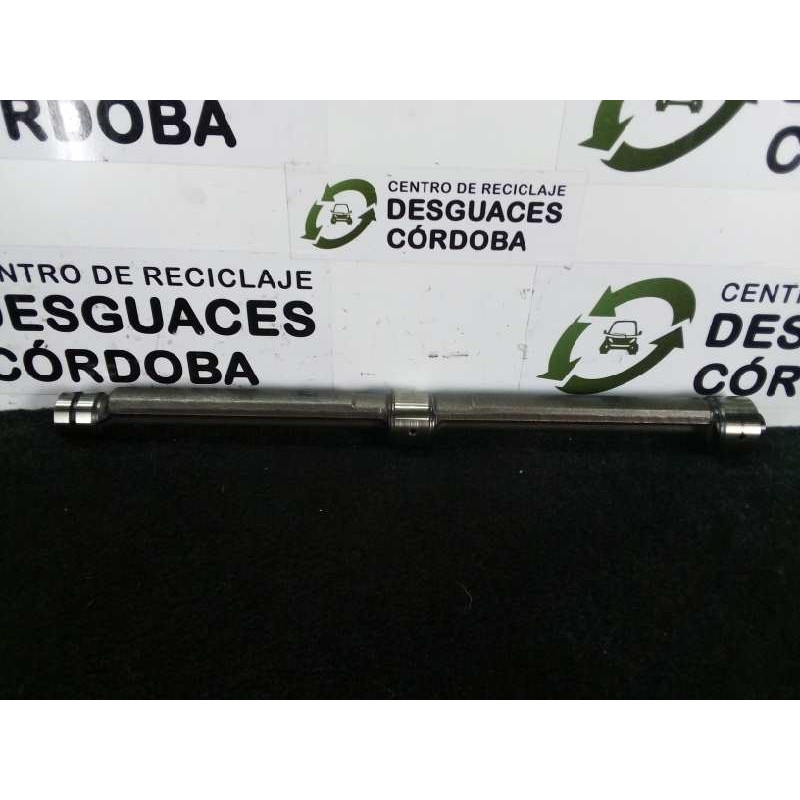Recambio de arbol de levas para toyota land cruiser (j15) 3.0 turbodiesel cat referencia OEM IAM SIN.REF CONTRAPESO 
