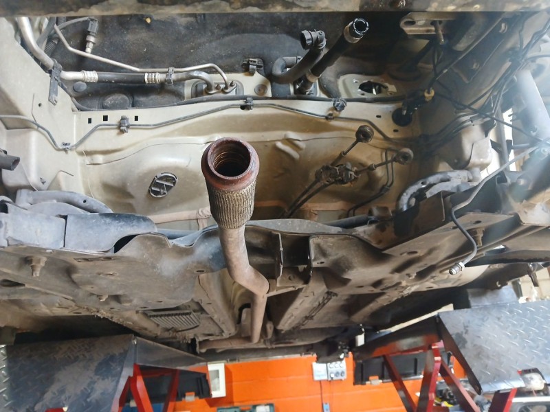 Recambio de puente delantero para citroën c3 picasso (sh_) 1.6 hdi 90 referencia OEM IAM   
