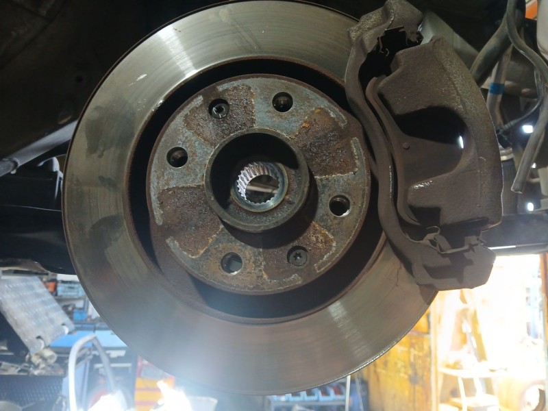 Recambio de mangueta delantera derecha para citroën c3 picasso (sh_) 1.6 hdi 90 referencia OEM IAM   