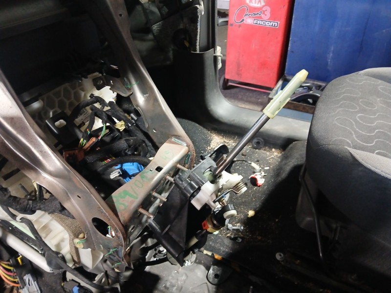 Recambio de palanca cambio para citroën c3 picasso (sh_) 1.6 hdi 90 referencia OEM IAM   