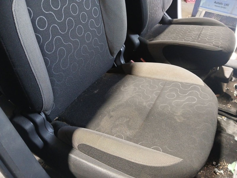 Recambio de asiento delantero derecho para citroën c3 picasso (sh_) 1.6 hdi 90 referencia OEM IAM   