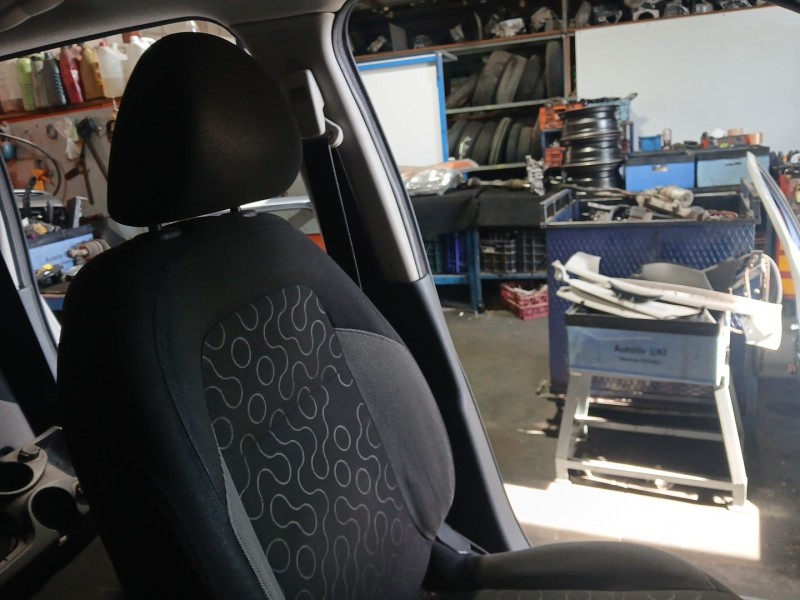 Recambio de cinturon seguridad delantero izquierdo para citroën c3 picasso (sh_) 1.6 hdi 90 referencia OEM IAM   