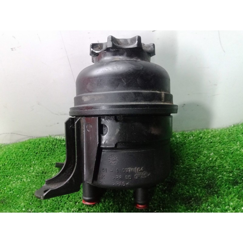 Recambio de deposito servo para bmw serie 3 berlina (e46) 325xi referencia OEM IAM 62411097164-1097164  
