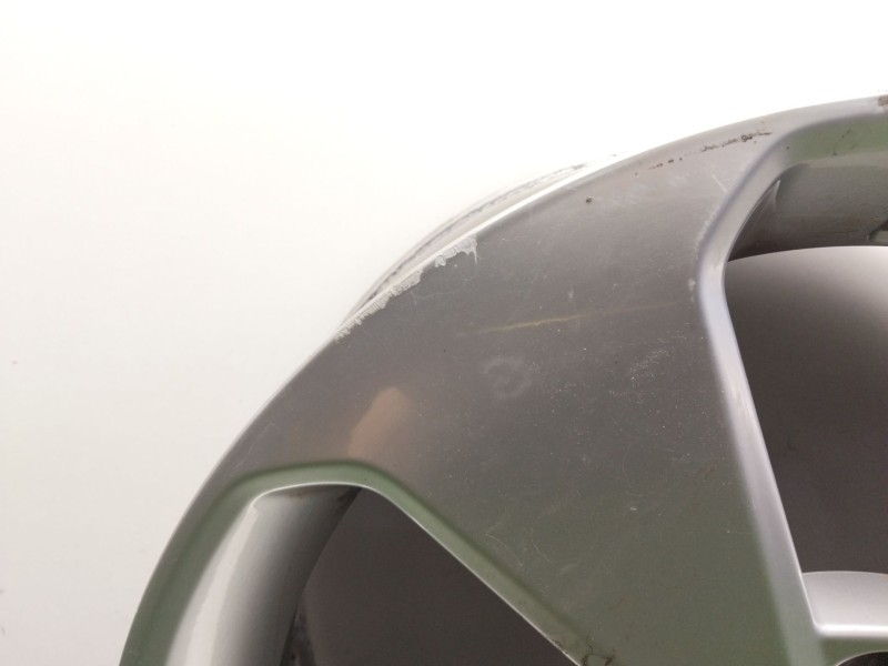 Recambio de llanta para chevrolet cruze (j300) 2.0 cdi referencia OEM IAM 96831803  17´´PULGADAS
