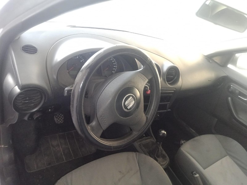 seat ibiza iii (6l1) del año 2003