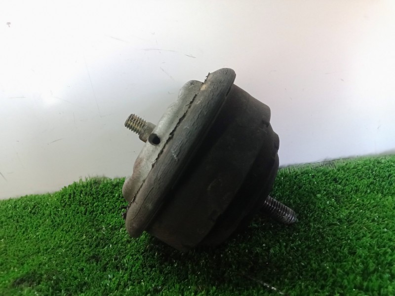Recambio de soporte motor para bmw serie 3 berlina (e46) 325xi referencia OEM IAM 2228298  