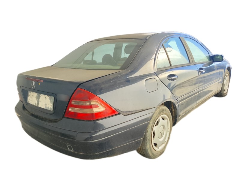 mercedes-benz clase c (w203) del año 2003