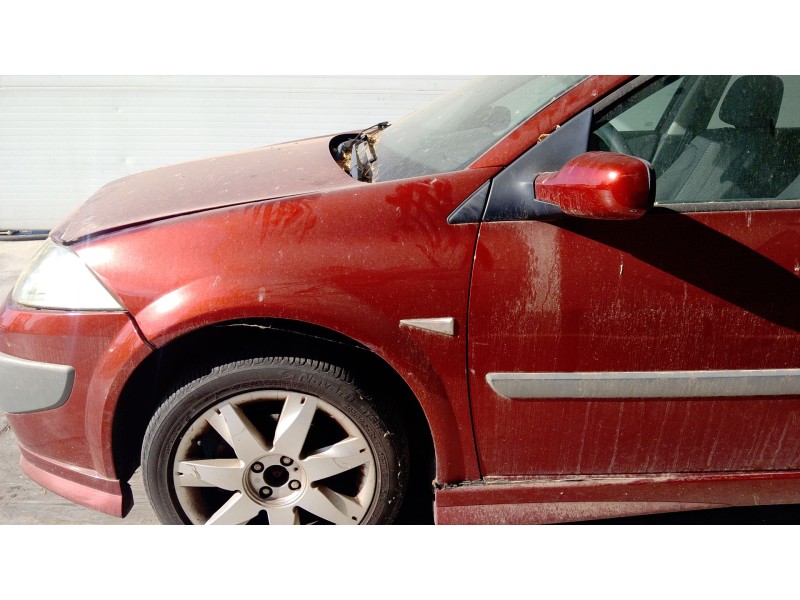 Recambio de aleta delantera izquierda para renault megane ii (bm0/1_, cm0/1_) 1.6 referencia OEM IAM   
