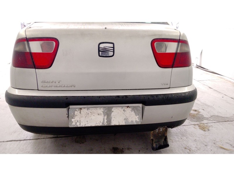 Recambio de paragolpes trasero para seat cordoba (6k1, 6k2) 1.9 tdi referencia OEM IAM   