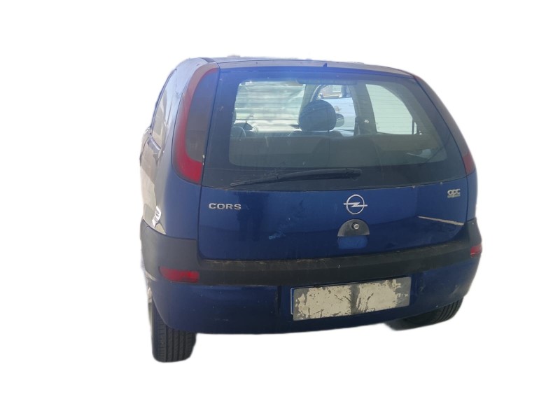 opel corsa c (x01) del año 2000