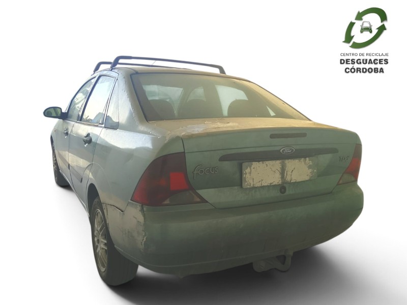 ford focus i sedán (dfw) del año 2000