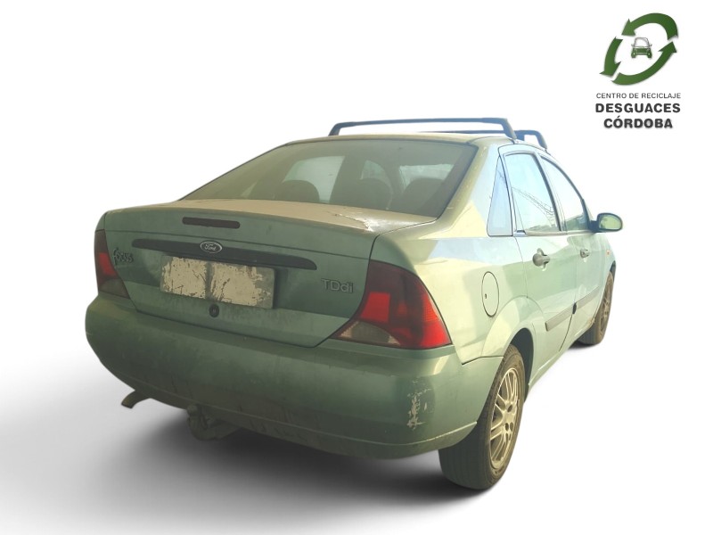 ford focus i sedán (dfw) del año 2000