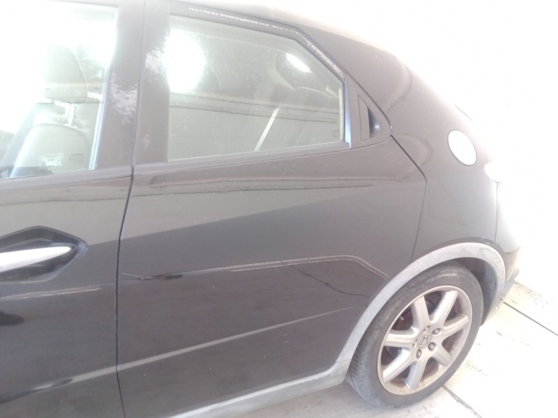 Recambio de puerta trasera izquierda para honda civic viii hatchback (fn, fk) 1.8 (fn1, fk2) referencia OEM IAM   