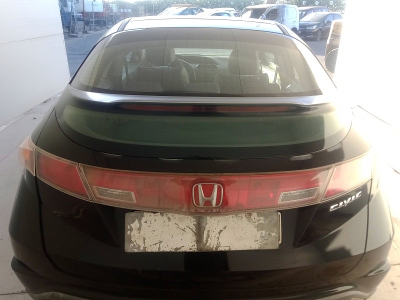 Recambio de porton trasero para honda civic viii hatchback (fn, fk) 1.8 (fn1, fk2) referencia OEM IAM   
